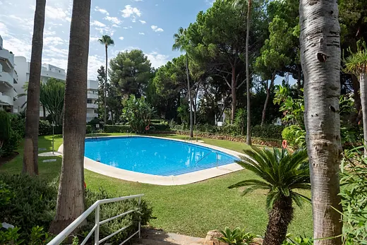 Apartment with 3 bedrooms in Río Real, Marbella · 3/31