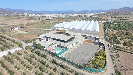 Country estate with 4 bedrooms in Camino Viejo de Málaga, Vélez-Málaga · 5/40