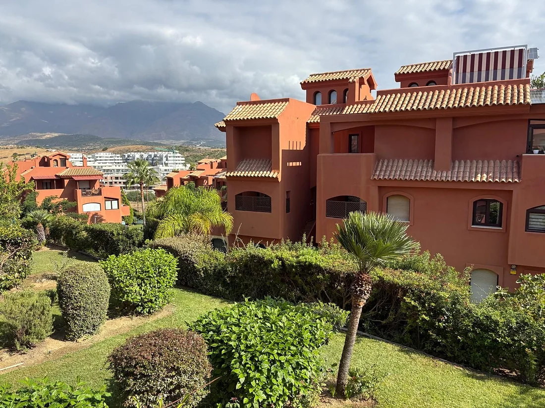 Apartment with 2 bedrooms in Buenas Noches, Estepona