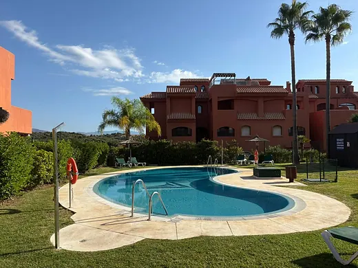 Apartment with 2 bedrooms in Buenas Noches, Estepona · 3/40