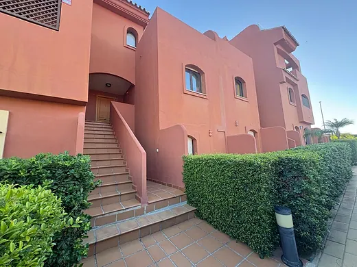 Apartment with 2 bedrooms in Buenas Noches, Estepona · 4/40