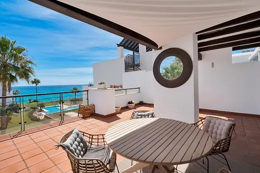 Ático de lujo frente al mar con jacuzzi y solárium en Casares del Mar · 2/27