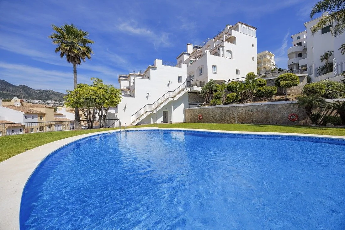 Apartamento de 3 dormitorios en Nueva Torrequebrada, Benalmádena