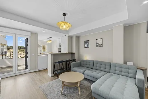 Apartamento de 3 dormitorios en Nueva Torrequebrada, Benalmádena · 2/27