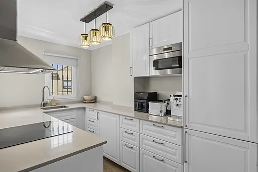 Apartamento de 3 dormitorios en Nueva Torrequebrada, Benalmádena · 3/27