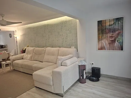 Location! Location! Location! – Fully furnished, completely renovated apartment in Marbella city centre, just 200 m from the beach · 5/24