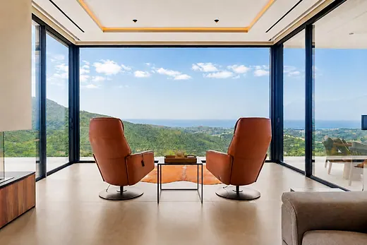 Villa with 5 bedrooms in Montemayor-Marbella Club, Benahavís · 2/40