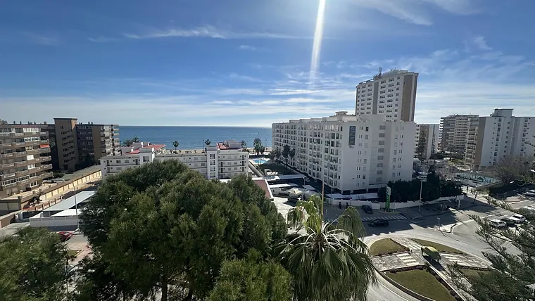 Apartment with 3 bedrooms in Los Pacos, Fuengirola