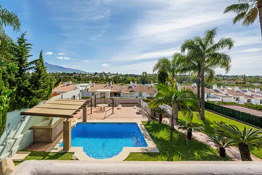 Villa mit 3 Schlafzimmern in Nueva Atalaya, Estepona · 2/35
