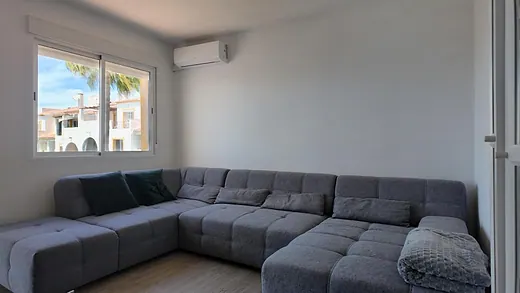 Modern Penthouse with Sea Views in El Paraíso, Estepona – Terrace, Pool & Parking · 4/24