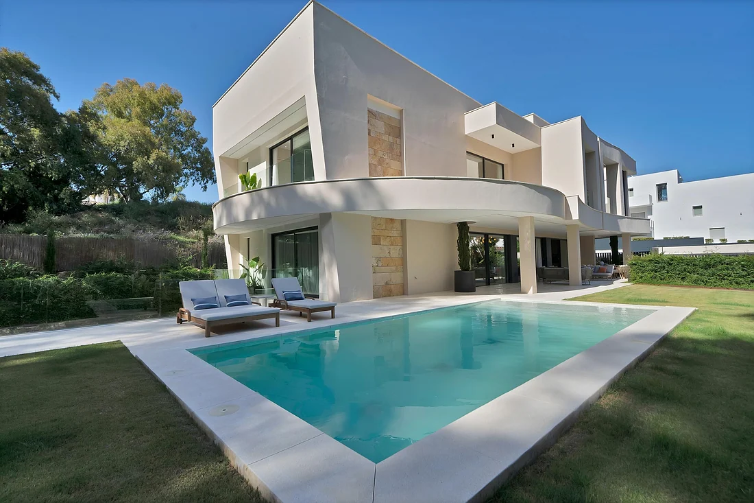 Villa med 5 sovrum i Los Naranjos, Marbella