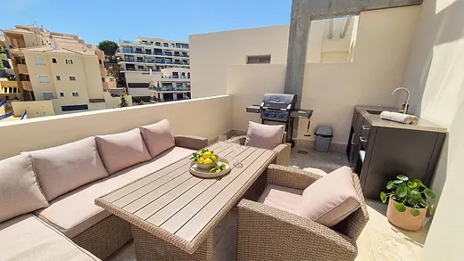 A Home Where You Can Live the Mediterranean Every Day · 4/31