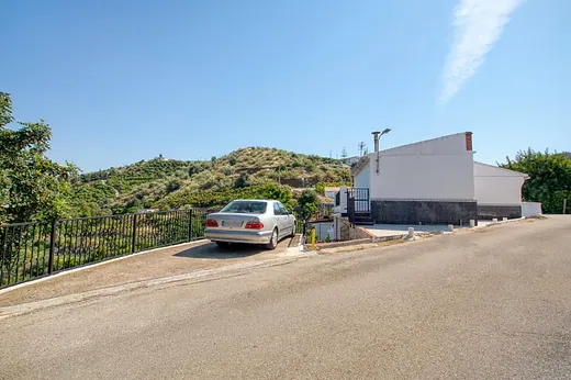 Semi-detached house with 3 bedrooms in Canillas de Aceituno · 4/37