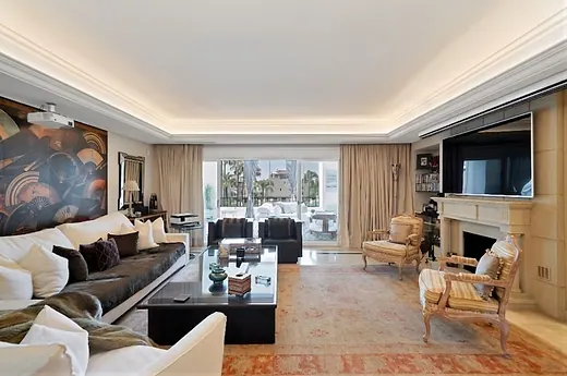 Exclusive Luxury Apartment in Lomas de Sierra Blanca, Marbella · 2/40