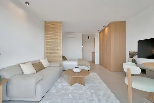 Beautifully Renovated Apartment with Panoramic Mediterranean Sea Views in Marbesa · 4/27