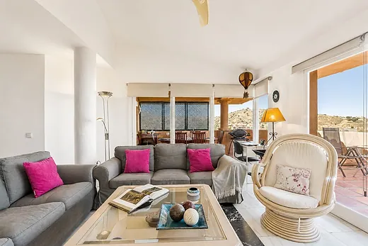 Lägenhet med 3 sovrum i Sitio de Calahonda, Mijas · 5/40