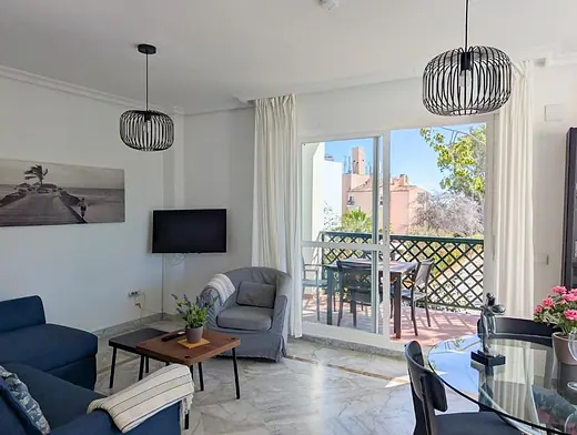 Apartment with 2 bedrooms in Rodeo Alto-Guadaiza-La Campana, Marbella · 4/26