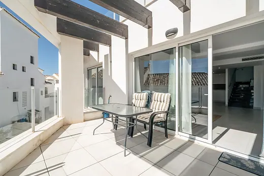 Maisonette mit 3 Schlafzimmern in Alto de los Monteros, Marbella · 4/40