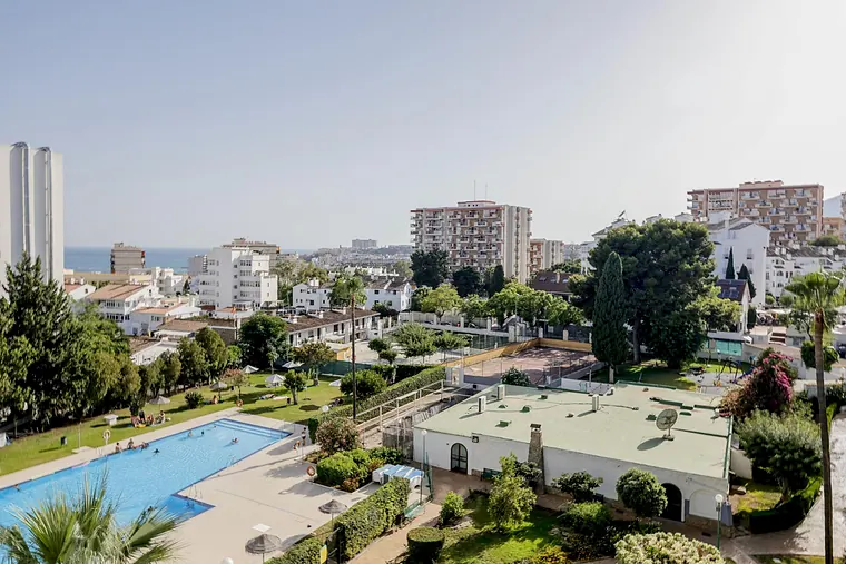 Apartment with 2 bedrooms in Gamonal, Benalmádena