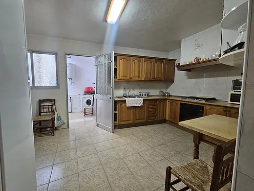 Villa with 4 bedrooms in Serrato · 4/22
