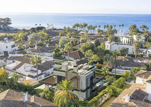Luxury Villa Under Construction with Sea Views in Los Monteros, Marbella · 2/10