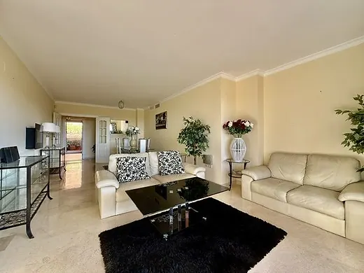 Wohnung mit 2 Schlafzimmern in Santa María, Marbella · 5/21