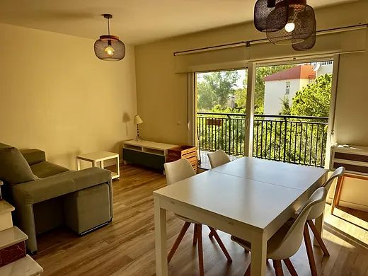Duplex with an independent apartment and private patio in Málaga · 4/40