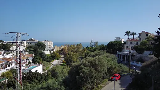 Urban plot of 1056,80 m² in Torreblanca area, Fuengirola · 4/19